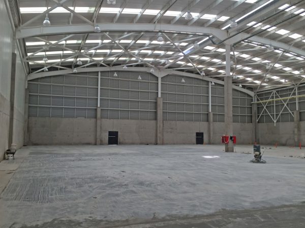 Bodega en parque industrial
