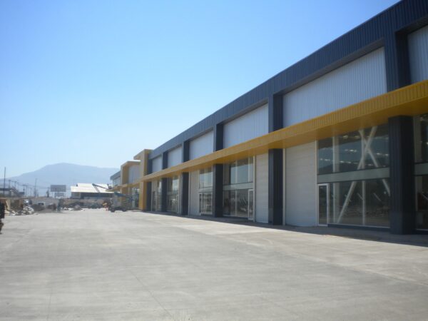 Gran Bodega Cercana Aeropuerto, Pudahuel