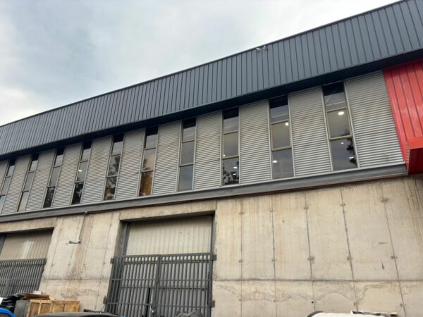 Bodega en Condominio Industrial sector Outlet San Ignacio Quilicura - Imagen 12